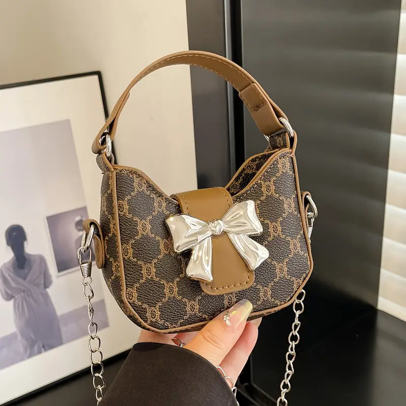 عکس از کیف کوچک